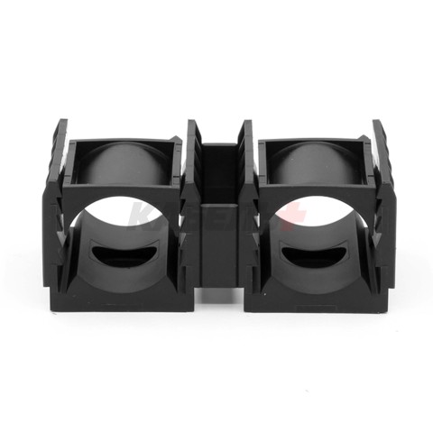 Держатель с защелкой, для крышек шириной 40 и 90 мм (d 12-28 mm) DKC