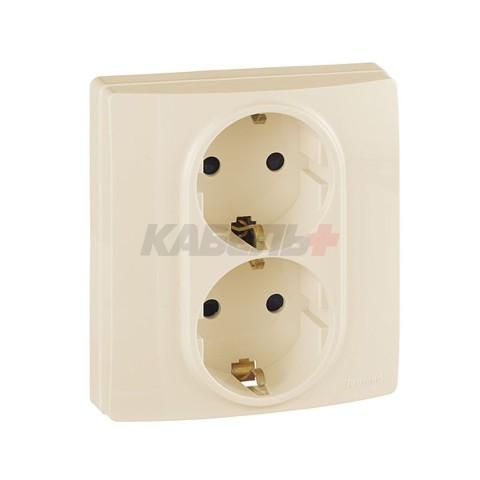 ETIKA Розетка 2-местная с заземлением с защитными шторками безвинтовое крепление 16А в сборе слоновая кость
