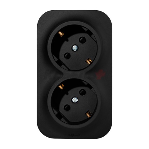 QUTEO Розетка 2-местная для открытой установки с заземлением с защитными шторками с предварительным подключением 16А чёрный матовый