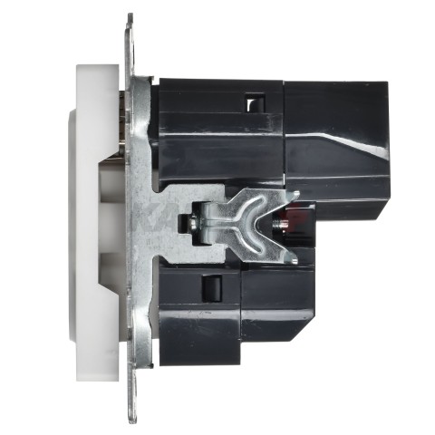 BRITE Розетка 1-местная с заземлением с защитными шторками 16А с USB A+A 5В 3,1А РЮш10-2-БрАБ арктический белый IEK