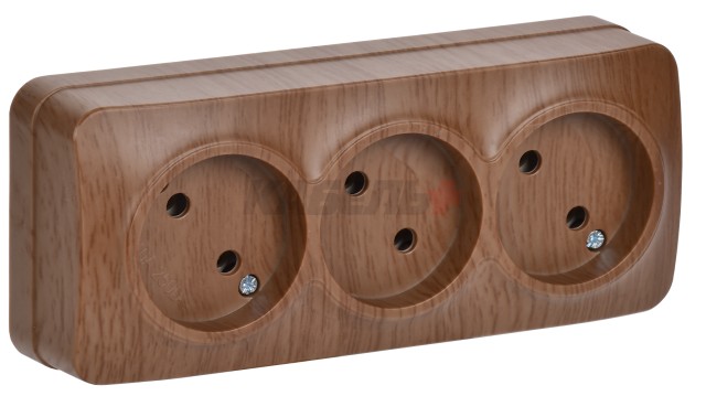 GLORY Розетка 3-местная для открытой установки без заземления без защитных шторок 10А РС23-2-ХД дуб IEK