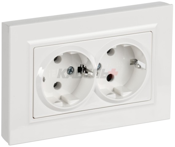 BRITE Розетка 2-местная с заземлением без защитных шторок плоская 16А в сборе РСПл12-3-БрБ белый IEK