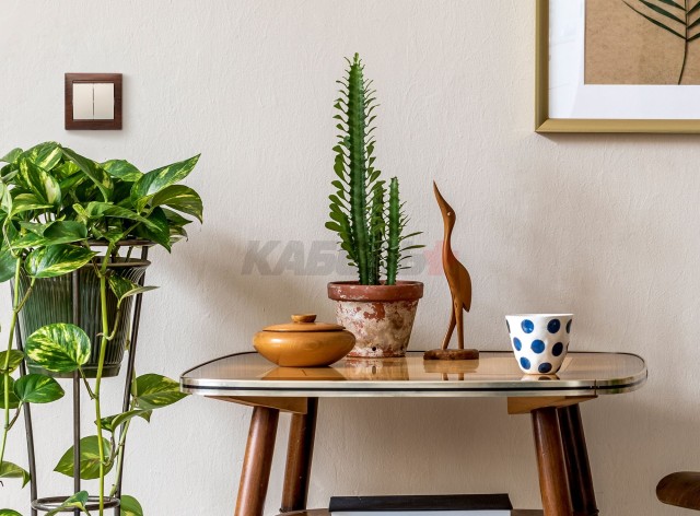 VALENA Выключатель 2-клавишный схема 5 10А безвинтовое крепление слоновая кость