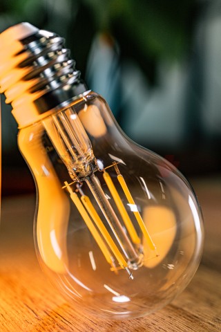 Лампа Gauss Filament А60 10W 820lm 2700К Е27 milky LED