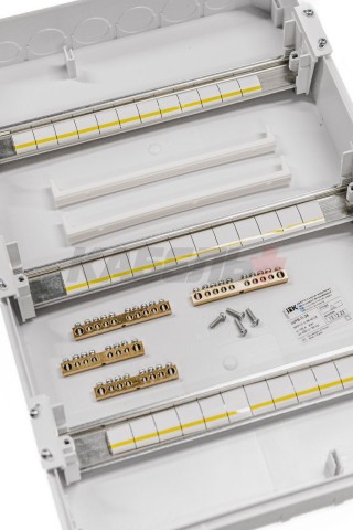 PRIME Корпус пластиковый ЩРВ-П-36 модулей встраиваемый белый IP41 IEK