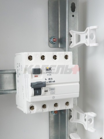 ARMAT Выключатель дифференциального тока R10N 4P 40А 300мА тип A IEK