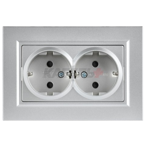 BRITE Розетка 2-местная с заземлением с защитными шторками плоская 16А в сборе РСшПл12-3-БрА алюминий IEK