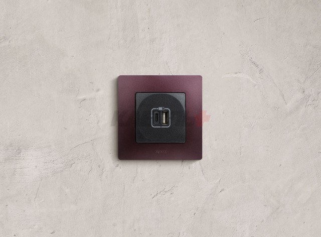 Etika - Зарядное устройство с двумя USB-разъемами Type A + Type C, 3000mA (антрацит)