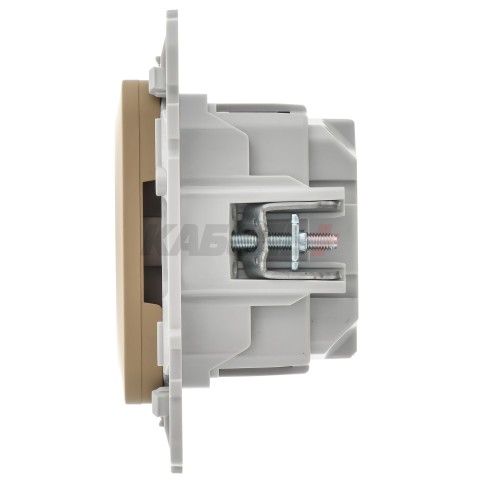 FLITE Розетка с заземлением без защитных шторок безвинтовое крепление 16А РС11-1-ФлХ хаки IEK