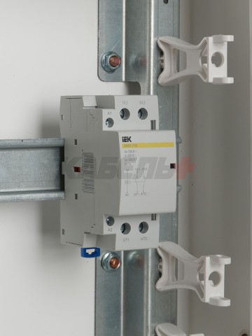 Контактор модульный КМ40-11М AC IEK