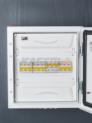 KARAT Автоматический выключатель ВА47-60M 3P D 32А 6кА IEK