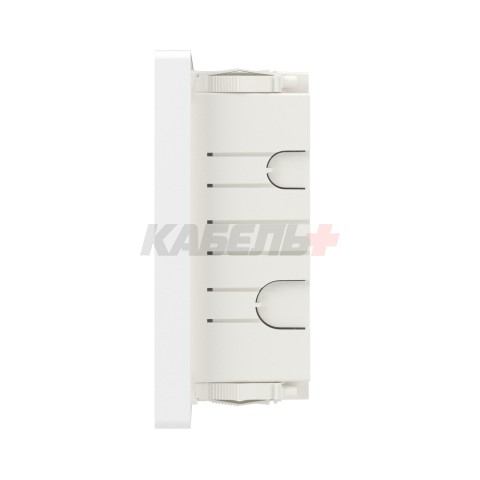 Щиток 18 мод встраиваемый FRAME, белый, с тонированной дверцей, с 2 шинами PEN на 8 и 10 отв. DKC