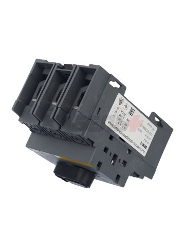 Выключатель-разъединитель модульный ВРМ-2 3P 80А IEK