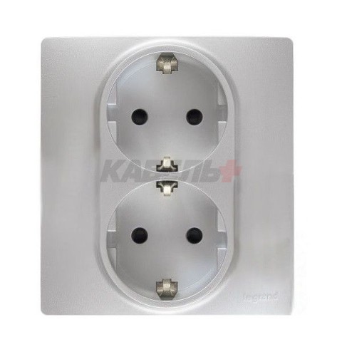 ETIKA Розетка 2-местная с заземлением без защитных шторок в сборе 16А алюминий