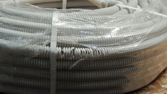 Труба ПВХ гибкая гофр. д.25мм, лёгкая с протяжкой, 50м, цвет серый DKC