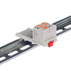 Блок распределительный с верт. адаптером на рейки шириной 15/35мм, зажим push-in, 1 ввод 6 кв.мм, 4 точки подключения 2,5 кв.мм, серый DKC