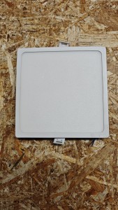 Светодиодная панель встраиваемая квадр. 220В, 15Вт, CRI:80Ra, 1200Лм, 145*145/129*129 мм, алюминиевый корпус, встроенный изолированный драйвер, 4500К