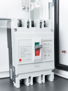 Выключатель автоматический ВА66-35 3Р 200А 25кА GENERICA