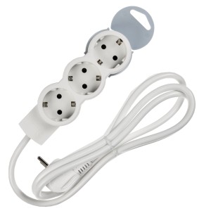 STANDARD Удлинитель У03 3 места 2P+PE 1,5м 3х1,5мм2 16А белый IEK