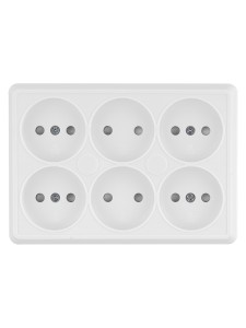 Розетка шестиместная 2П открытой установки IP20 10A с защитными шторками белая "Ладога" TDM
