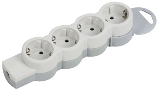 STANDARD Колодка для удлинителя с заземлением К04 4 места белая IEK