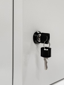 Корпус металлический распределительный ЩРн-18з (240х440х120мм) IP54 GENERICA