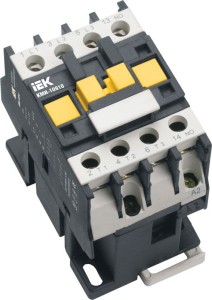 Контактор КМИ-10910 9А 400В/АС3 1NO IEK