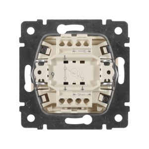 IEKVALENA Перекл. 1-кл. сх6 10АХ б/к 6956021 сл. к. IEK