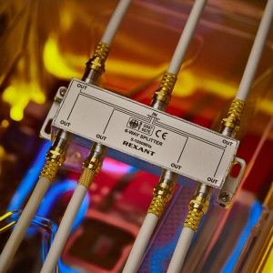 Делитель ТВх6 под F-разъем, 5-1000МГц REXANT