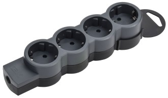 STANDARD Колодка для удлинителя с заземлением К04 4 места черная IEK