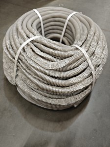 ELASTA Труба гофр.ПВХ d 20 с зондом (100 м) ИЭК