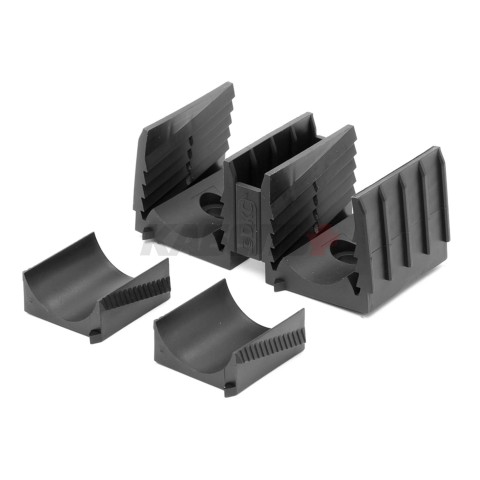 Держатель с защелкой, для крышек шириной 40 и 90 мм (d 12-28 mm) DKC