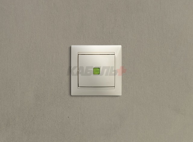 VALENA Выключатель 1-клавишный с подсветкой схема 1L 10А безвинтовое крепление слоновая кость