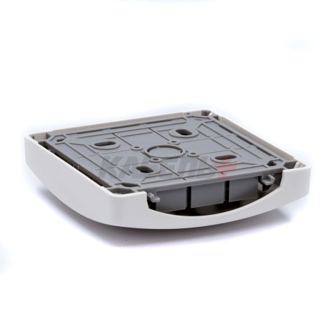 Тройник для напольного канала 75х17 мм DSP W, цвет белый DKC