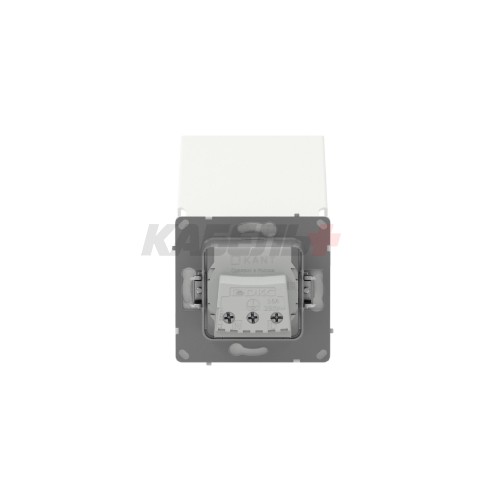Розетка силовая, 2P+E, с з/ш, с крышкой, IP44, KANT, белая магнолия DKC