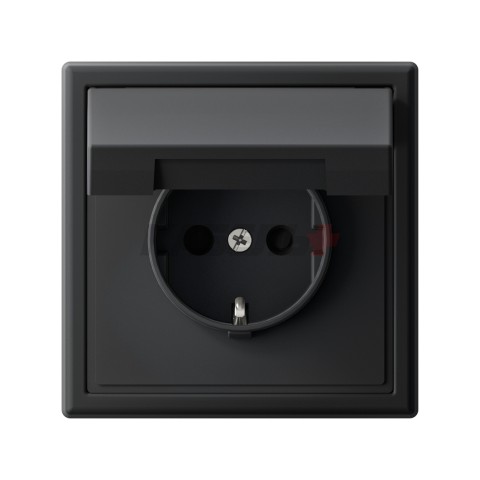 ARTGALLERY РОЗЕТКА с заземл. со шторк. с крышк., 16А, IP20, механизм, быстрозажим. клем., КАРБОН
