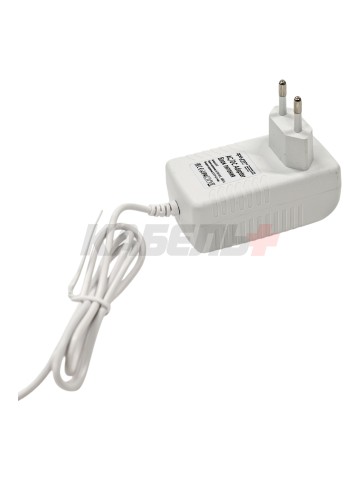 03-17 Блок питания (адаптер), 12В, 18 Вт, 110-240В, 1,5А, IP44, 81х46х33мм, коннектор 2.5 x 5.5мм, пластик, белый