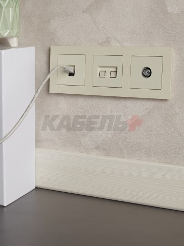 BRITE Розетка компьютерная RJ45 кат.6 РК11-БрКр бежевый IEK