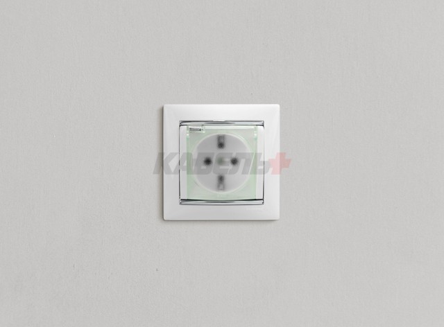 VALENA Розетка 1-местная с заземлением с защитными шторками и крышкой 16А IP44 белый