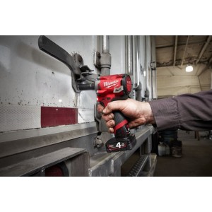 Аккумуляторный гайковерт MILWAUKEE M12 FIWF12-0 FUEL