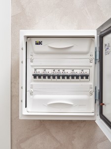 ARMAT Автоматический выключатель M10N 1P C 10А IEK
