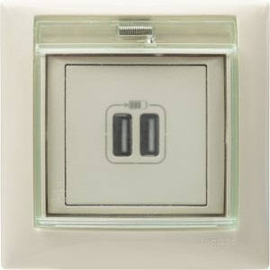 VALENA Розетка USB A+A 15Вт слоновая кость