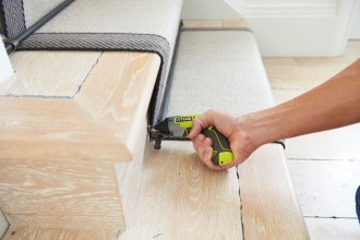 Отвертка аккумуляторная RYOBI ERGO