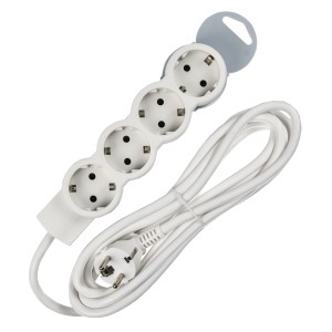 STANDARD Удлинитель У04 4 места 2P+PE 3м 3х1,5мм2 16А белый IEK