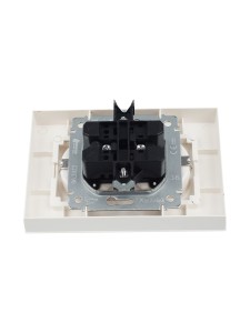 BRITE Розетка 2-местная с заземлением с защитными шторками 16А в сборе РСш12-3-БрЖ жемчуг IEK