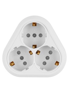Розетка треугольная 2П+3 открытой установки IP20 16A с защитными шторками белая "Ладога" TDM