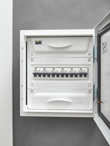 ARMAT Автоматический выключатель M06N 2P C 4А IEK