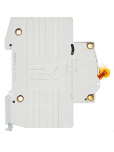 KARAT Автоматический выключатель ВА47-100 3P D 100А 10кА IEK