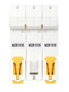 ARMAT Автоматический выключатель M06N 3P B 10А IEK