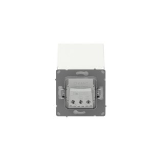 Розетка силовая, 2P+E, с з/ш, с крышкой, IP44, KANT, белая магнолия DKC